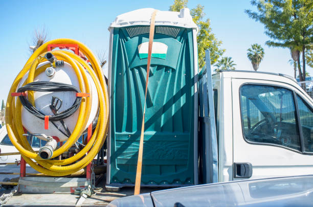 Portable Toilet Options We Offer in Earlimart, CA